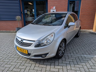 Opel Corsa 1.2-16V 111 EDITION, Airco, Navi, Cruise