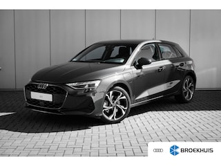 Audi A3 Sportback Advanced edition, A3 (2025) 204PK | Camera Achter | Stoelverw. voor | Full LED Koplampen | Parkeerhulp Plus | Cruise Control Adaptief