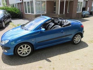 Peugeot 206 CC 2.0-16V