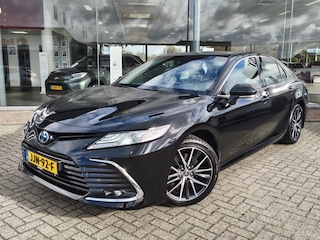 Toyota Camry 2.5 Hybrid Executive | Leder | Sensoren v/a | Navi | Stoelverwar