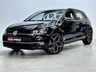 Volkswagen Golf 1.0i Automaat - Sport - Carplay - Massage Stoel - Navi - PDC - Ad Cruise