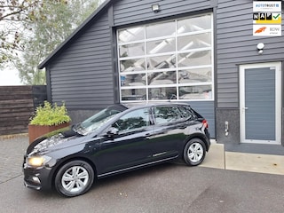 Volkswagen Polo 1.0 TSI Comfortline Business 1 Eig. BTW-Auto, Full-Map Navigatie, Adap. Cruise-Control, Climate-Control. LM-Velgen