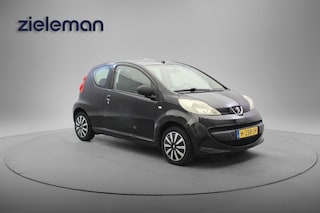 Peugeot 107 1.0 12V XR