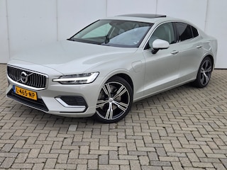 Volvo S60 2.0 Recharge T6 AWD Inscription | Birch Light | MassageStoelen! | Panoramadak | UniekeS60!