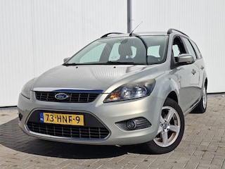 Ford Focus Wagon 1.6 Titanium bj 2009 Android Navi APK 02-2026!