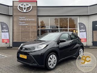 Toyota Aygo PLAY AIRCO APPLE/ANDROID PARKEERCAMERA AD-CRUISE NL-AUTO