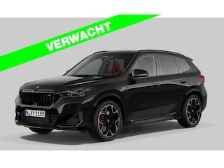 BMW X1 M35i - Pano - M-Sportstoele - Head-Up - Harman Kardon - Driving Ass Prof
