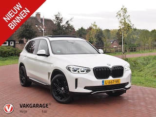 BMW iX3 High Executive 80 kWh | Harman Kardon | Camera | Apple Carplay | Head-up display | Panoramadak |