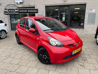 Toyota Aygo 1.0-12V 5Drs Airco Nieuwe apk