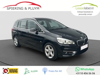 BMW 2-serie Tourer 220i Luxury | 4-Cilinder | Automaat |