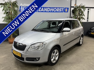 Skoda Fabia 1.6-16V Ambiente 1e eigenaar! lichte voorschade!