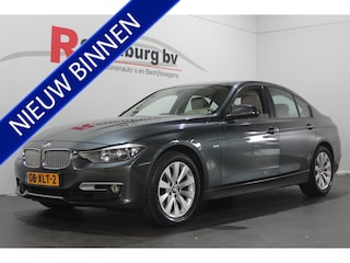 BMW 320i Executive - Automaat - Navi / Bluetooth / Cruise