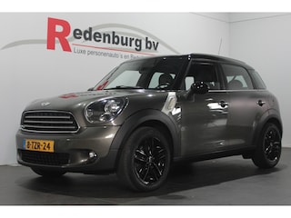Mini Countryman 1.6 Cooper Knockout Edition - Pano / Bluetooth / Parksens. achter