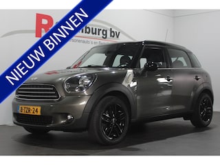 Mini Countryman 1.6 Cooper Knockout Edition - Pano / Bluetooth / Parksens. achter