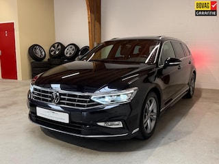 Volkswagen Passat Variant 1.5 TSI R-Line Business+ - Panorama - Trekhaak - Vol