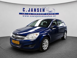 Opel Astra 1.4 Temptation MOOIE UITVOERING !! | Airconditioning | Audio bediening op het stuur. | Boordcomputer