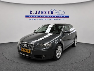 Audi A3 Sportback 1.8 TFSI Ambition Pro Line AUT. | Airconditioning, volautomatisch | Cruise control | Lichtmetalen velgen 17"