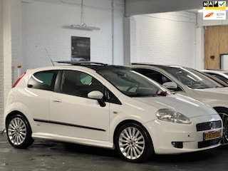 Fiat Punto Grande 1.4-TURBO SPORT|*NIEUW TURBO|PANO|TREKHAAK|AIRCO