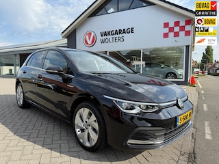 Volkswagen Golf 1.5 eTSI Style RIJKLAARPRIJS!