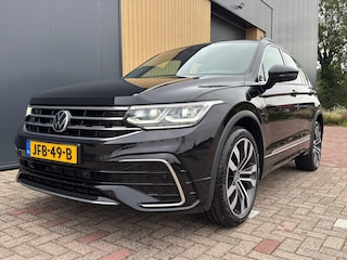 Volkswagen Tiguan 1.4 TSI eHybrid 245pk DSG R-Line | ACC | Stoel/Stuurverwarming | Carplay | Navi | 20 Inch |