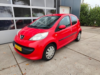 Peugeot 107 1.0-12V XS