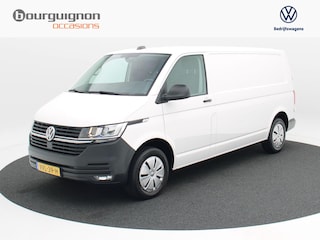 Volkswagen Transporter 2.0 TDi L2H3 28 Comfortline 110 Pk | Trekhaak | Cruise Control | Airco | Carplay | Navigatiesysteem | LED | Parkeersensoren | 57.724 Km!