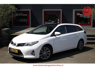 Toyota Auris Touring Sports 1.8 Hybrid Lease Pro, Xenon