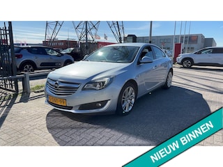 Opel Insignia 1.4 Turbo 140pk 5-deurs 143.000km Clima Navi LED PDC