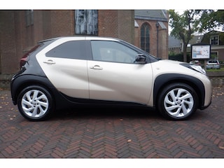 Toyota Aygo 1.0 VVT-i 10.000 KM -AUTOMAAT-CAMERA-VERW,STOELEN