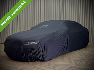 BMW 3-serie Touring 320i *M-Sport* Harman/Kardon / Digital Cockpit / F1 Flippers / Leder / Navi Pro / Cruise / Stoelverwarming / ECC / 18'' LMV / Org.NL!