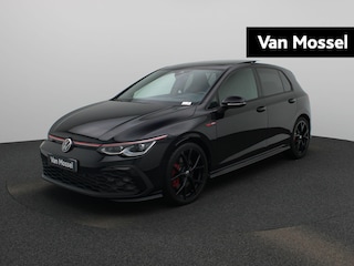 Volkswagen Golf 2.0 TSI GTI 245 PK | Automaat | Panorama Dak | Soundsysteem Harman Kardon | Head-Updisplay | Digitale Cockpit Pro | Velgen 'Estoril' 19 Inch Lichtmetaal In Zwart | Stoelverwarming | Stuurwielverwarming | Achteruitrijcamera | LED Matrix Koplampen | DCC