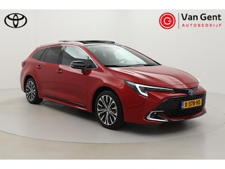 Toyota Corolla Touring Sports 2.0 Hybrid First Edition | Panoramadak | Navigatie | Stoelverwarming | Keyless | 17 inch | Adaptive Cruise | Clima | Camera | Apple Carplay / Android Auto