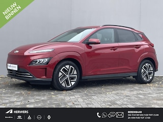 Hyundai Kona EV Comfort Smart 64 kWh / 3 fase laden / CCS laden / All-Season banden / Apple carplay/Android auto / Navigatie / Achteruitrijcamera / Stoelverwarming / Stuurverwarming / Krell audio