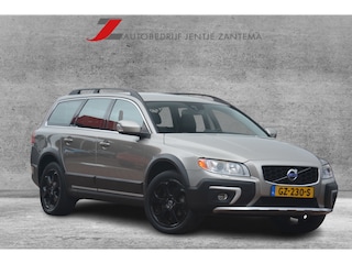 Volvo XC70 2.4 D5 AWD Summum | Navigatie | Memory seats | Camera | Trekhaak |