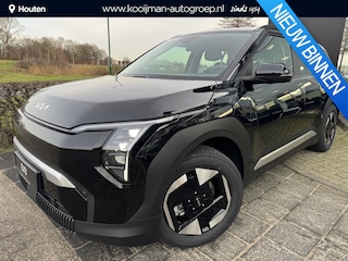 Kia EV3 Air 81.4 kWh €37.900,- RIJKLAAR! Nu €3.595,- voordeel! Meerdere kleuren en uitvoeringen leverbaar.
