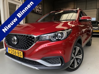 MG ZS EV Luxury 45 kWh ACC, Camera, Pano, Carplay