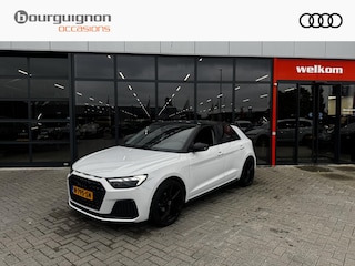Audi A1 Sportback 25 TFSi epic | LED | 18 Inch | CarPlay | Privacy Glass | Cruise Controle | 49.549 Km!!