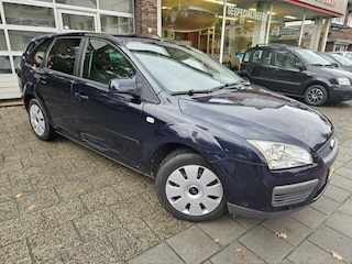 Ford Focus Wagon 1.6-16V Trend APK  tot 3-10-2026