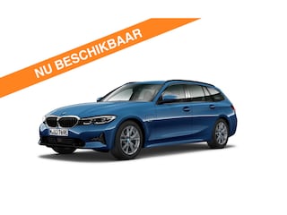 BMW 3-serie Touring 330e Sportline - Trekhaak - ACC - Sportstoelen - Camera - Stuurwielverwarming