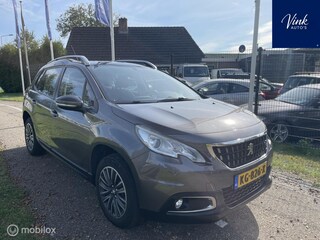 Peugeot 2008 1.2 PureTech Blue Lion | Panoramadak | Full Options | Trekhaak |