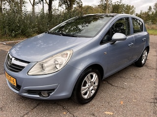 Opel Corsa 1.4-16V Enjoy