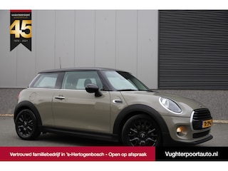 Mini Cooper 1.5 136pk Pepper Automaat/ Navi/ Emerald Grey/ Carplay