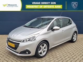 Peugeot 208 1.2 Puretech 82pk Blue Lion | Navigatie | Airco | Apple Carplay | Cruise Control | Lichtmetalen Velgen | Dealer Onderhouden |