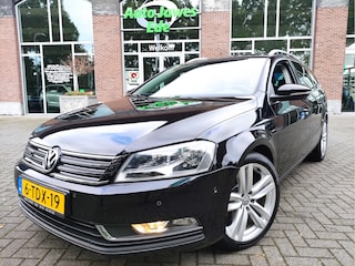 Volkswagen Passat Variant 1.6 TDI BlueMotion Executive Edition Trekhaak - Stoel+Voorruitverwarming - Achteruitrijcamera - 18Inch LMV - Volledig dealeronderhouden