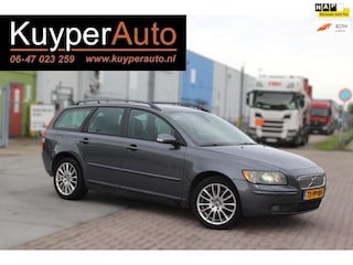 Volvo V50 2.5 T5 AWD Summum AUTOMAAT 4X4 LEDER TREKHAAK AIRCO VERWARMBARE STOELEN