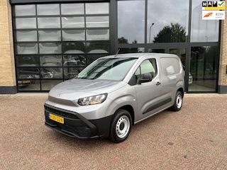 Toyota Proace City 1.5 D-4D L1 Navigator, Direct leverbaar, Nieuw
