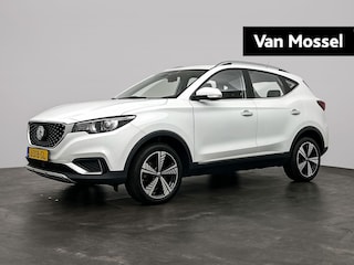 MG ZS EV Luxury 45 kWh Aut. | Panoramadak | Leder | Stoelverwarming | DAB | Navigatie | Cruise