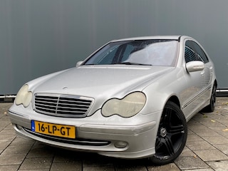 Mercedes-Benz C-klasse 180 K. Elegance Meeneemprijs!! APK verlopen!