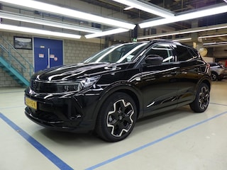 Opel Grandland 1.2 Turbo Hybrid Ultimate 136pk Automaat | Alcantara | LED-Matrix | Stuur/Stoelverwarming | Adaptive Cruise | Elektr. Achterklep | Achteruitrijcamera | !!
