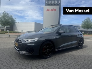 Audi A3 Sportback 45 TFSI e S edition Competition 272 PK | S-Line | Automaat | Panoramadak | SONOS | Navigatie | Camera | Keyless | Sfeerverlichting | Optiekpakket Zwart | 19'' lichtmetalen velgen | Stoelverwarming |
